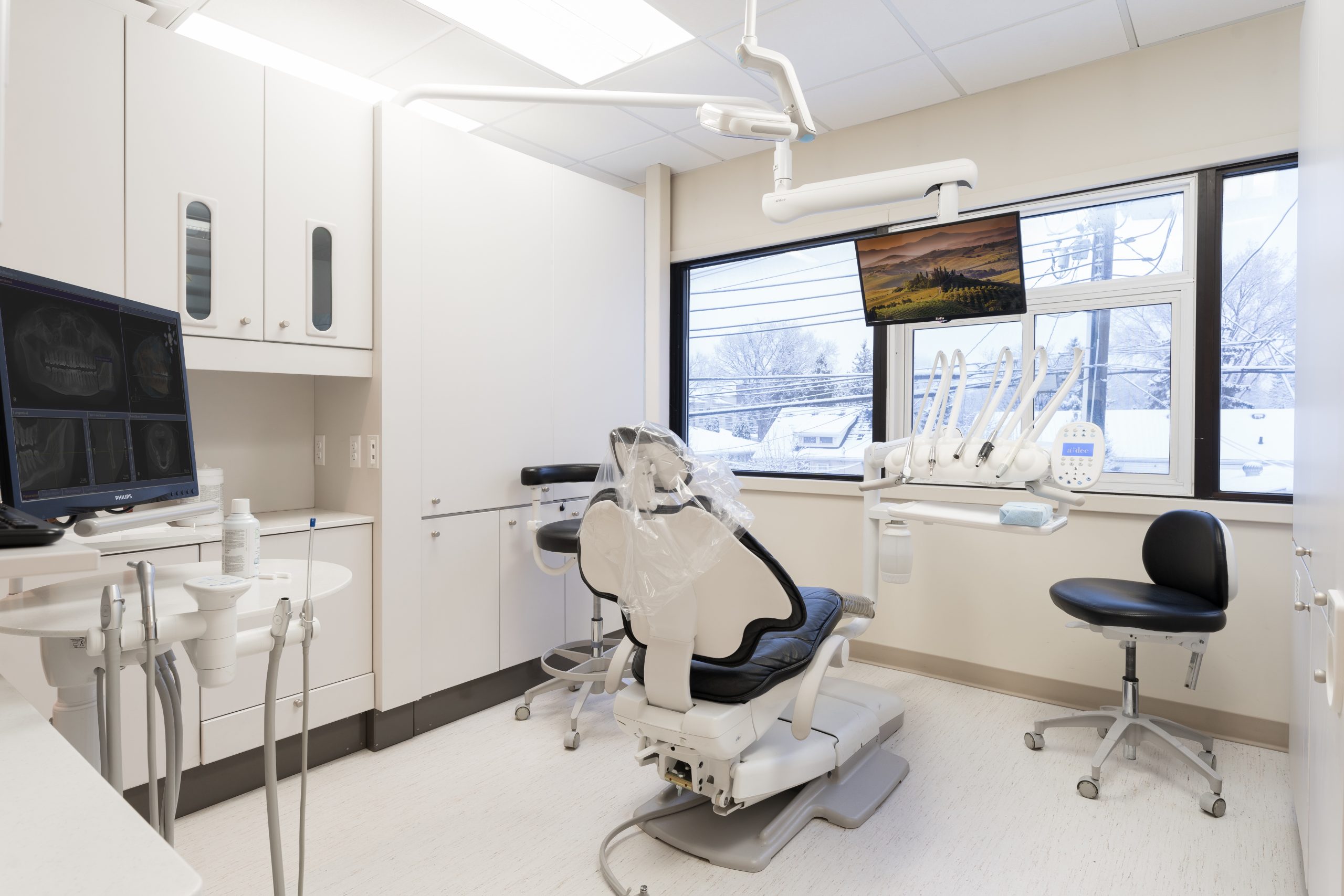 82 Dental in Bonnie Doon, Edmonton